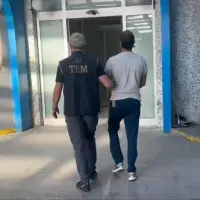 Bakırköy Adliyesi önünde uyuşturucu operasyonu sonrası hareketlilik.