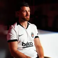 Beşiktaş'ın yeni transferi Salih Özcan sahada.