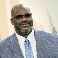 Shaquille O'Neal bir röportaj sırasında görülüyor.