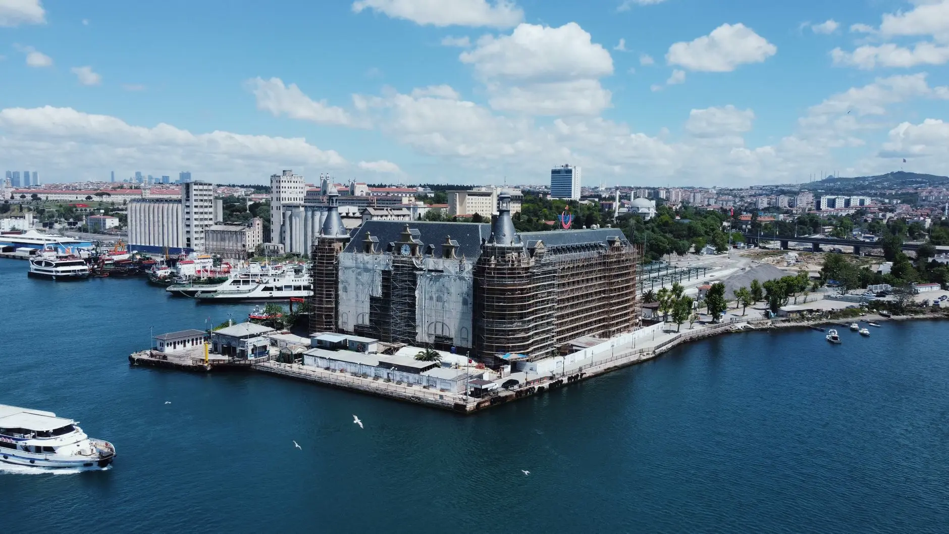 İstanbul Küresel E-İhracat Zirvesi (IGEXX 2026) Haliç Kongre Merkezi'nde düzenleniyor.