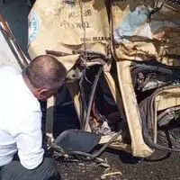 Kayseri'nin Tomarza ilçesinde devrilen belediyeye ait arazöz kaza yerinde görüntülendi.