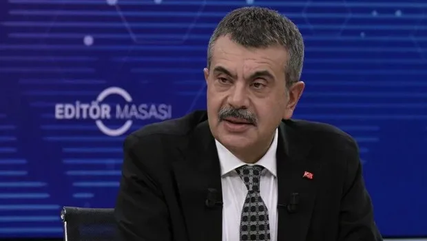 Milli Eğitim Bakanı Yusuf Tekin'in AA Editör Masası'nda eğitim sistemi hakkında önemli açıklamalar yaparken çekilmiş bir...
