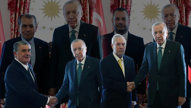 Cumhurbaşkanı Erdoğan'ın dört büyük kulübün başkanlarıyla Dolmabahçe Çalışma Ofisi'nde yaptığı toplantı.
