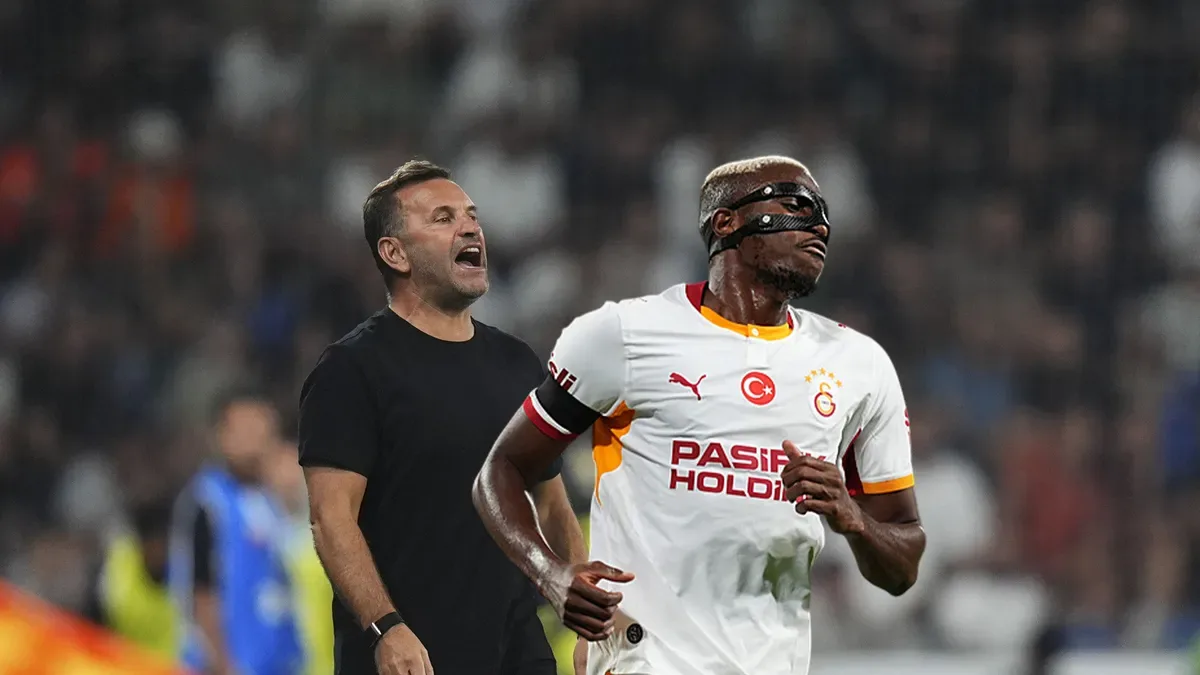 Galatasaray Teknik Direktörü Okan Buruk maç sonrası basın toplantısında açıklama yaparken.