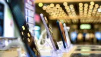 Akıllı Telefon Satışlarında Rekor Düşüş: Tarihi Çöküşün Nedenleri ve Gelecek Tahminleri