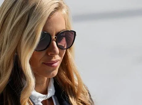 Katie Zacharia'nın Avukatlık Unvanı Tartışma Yarattı: Baro Sınavını Geçmediğini Kabul Etti