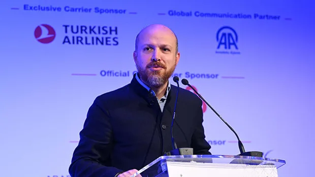 Bilal Erdoğan konuşma yaparken