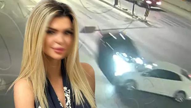 Bursa'da iki kişinin hayatını kaybettiği trafik kazasının gece çekilmiş olay yeri görüntüleri, polis ve sağlık ekipleri...