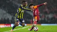 Galatasaray ve Fenerbahçe arasındaki dev derbi heyecanı.