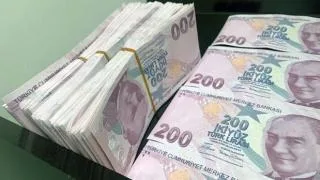 Bir işletmenin siparişten tahsilata kadar nakit akışı döngüsünü gösteren grafik, erken finansman ihtiyacını vurgulayan veri...
