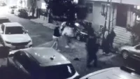 İstanbul Sancaktepe'de park yeri tartışması nedeniyle çıkan cinayet olay yerinde polis ekipleri ve gözaltına alınan...