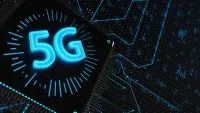 5G mobil şebeke kulesi ve dijital dönüşüm konsepti