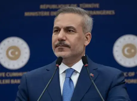 Dışişleri Bakanı Hakan Fidan Güney Kore ziyareti kapsamında mülakat verirken.