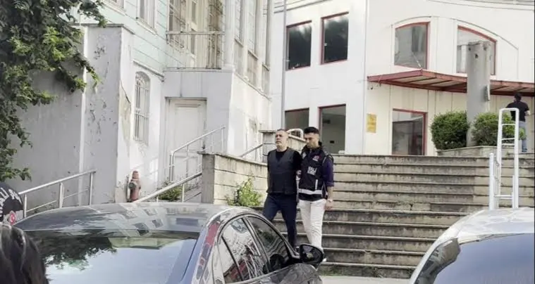 Haluk Levent'e memleketi Adana'dan tepki: "Kandırılmışız"