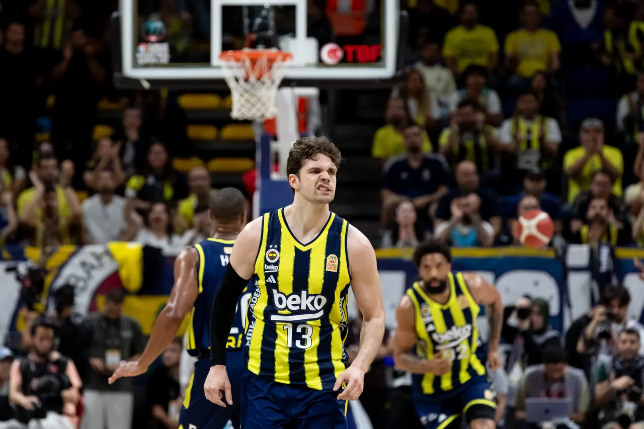 Tarık Biberovic NBA yolcusu: Dallas Mavericks ile anlaştı