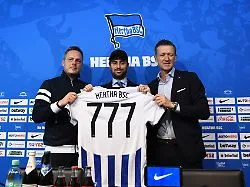 Joshua Wander, ehemaliger Hertha BSC Investor, im Gerichtssaal nach seinem Schuldbekenntnis wegen Betrugs.