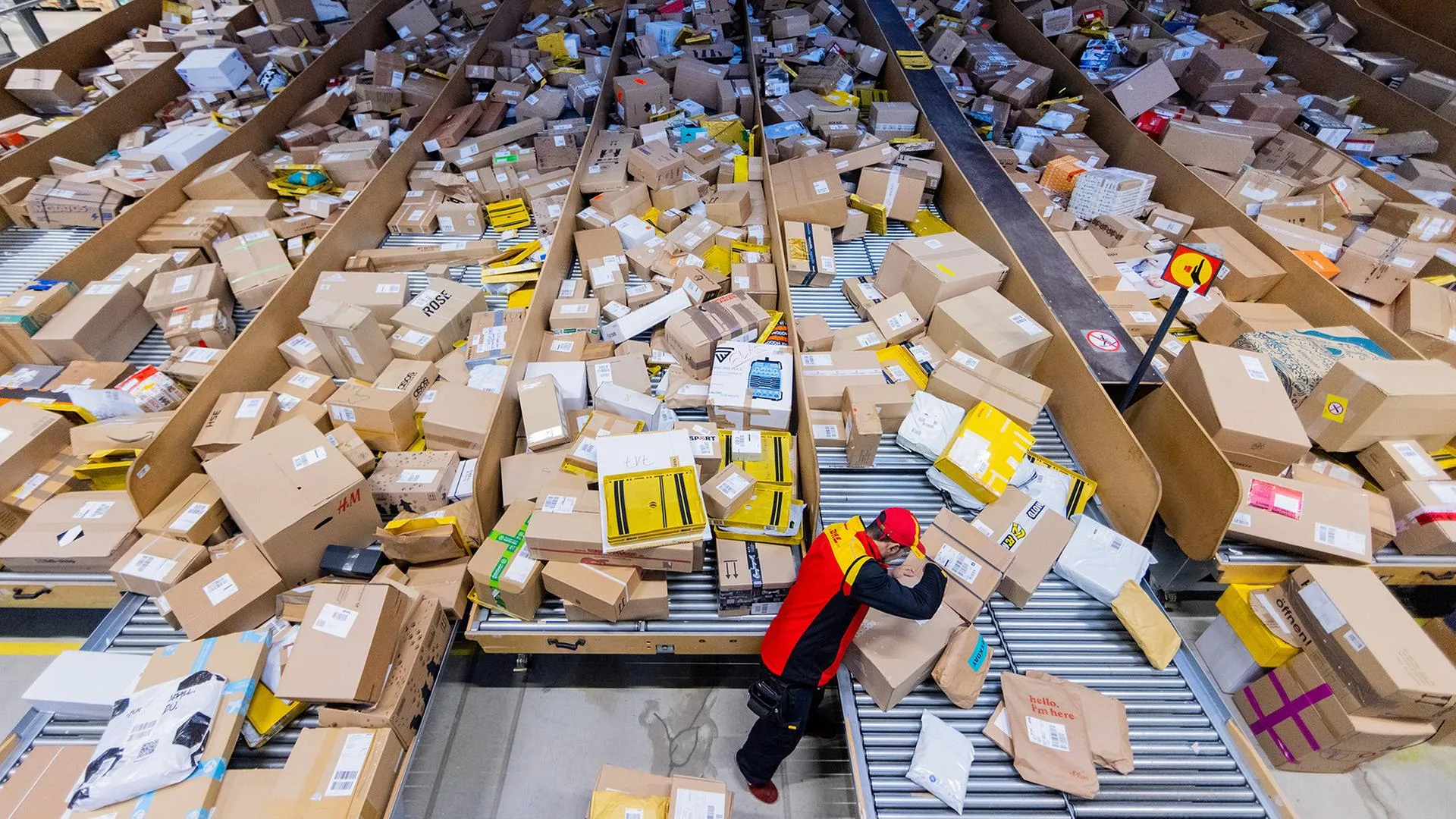 Paket- und Retourenflut: Onlinehandel erreicht Rekordniveau