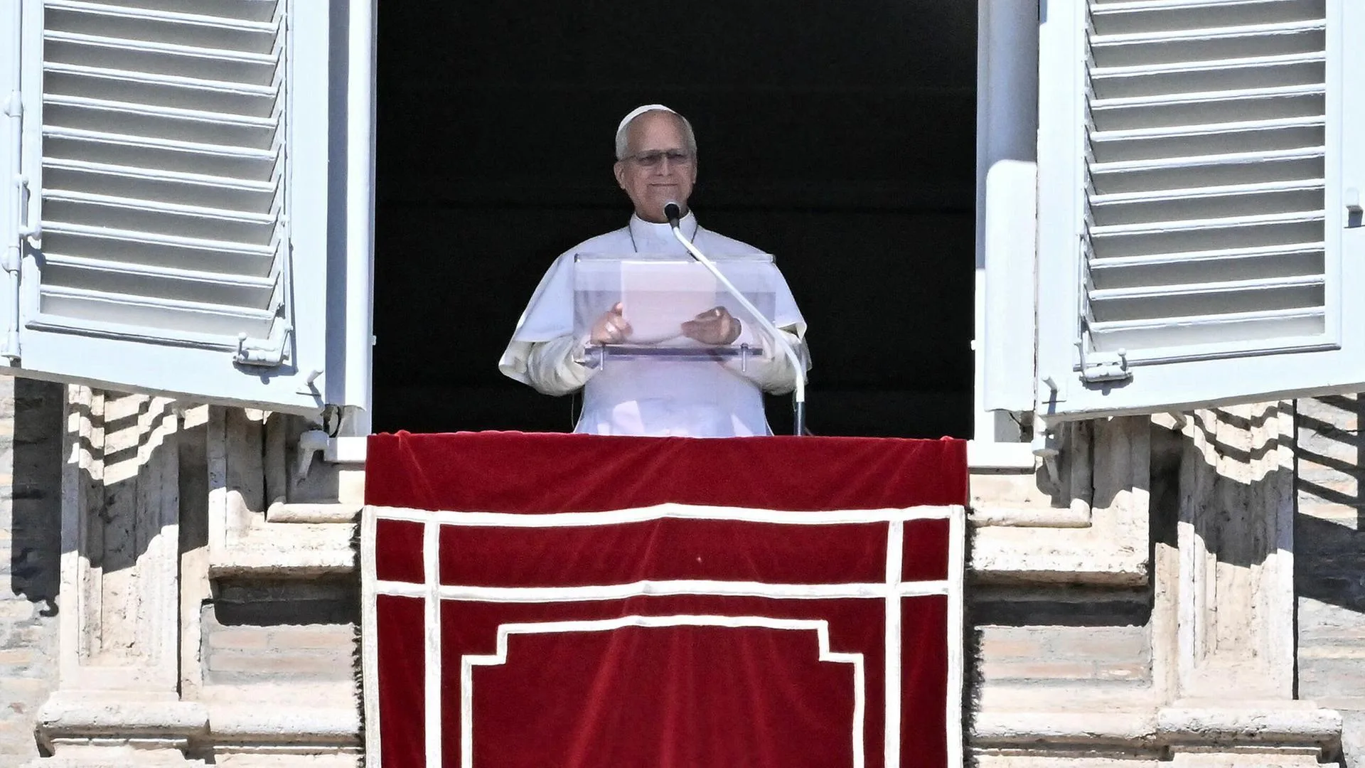 Papst Leo XIV. kündigt Lungenoperation an