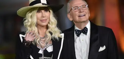 Modedesigner Bob Mackie im Alter von 87 Jahren gestorben