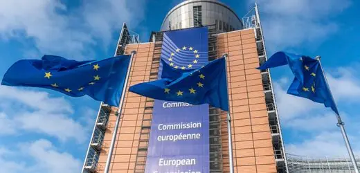 EU erwägt Großkonzern-Abgabe statt reiner Digitalsteuer